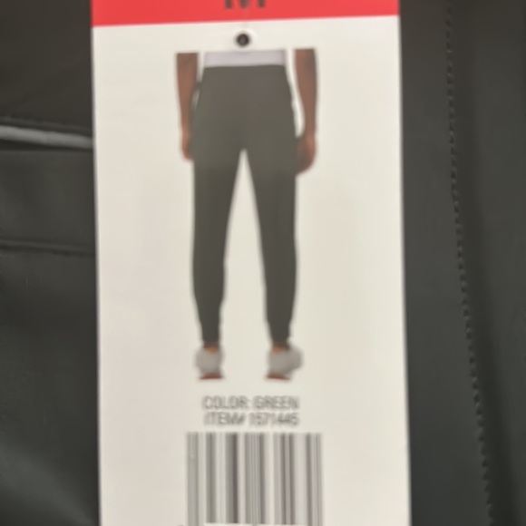 NEW! 32 Degrees Men's Performance Jogger - Picture 2 of 2